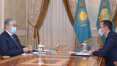 Какие законопроекты и поправки будет рассматривать сенат, рассказал президенту Маулен Ашимбаев