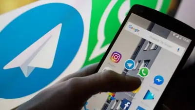 СМИ: WhatsApp и YouTube стали полностью недоступны в России