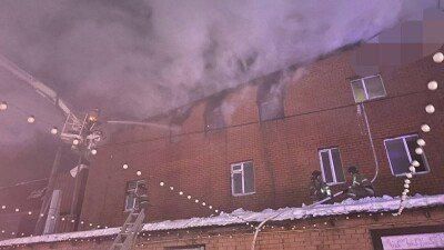 Общежитие горело в Астане. Рухнуло перекрытие верхнего этажа