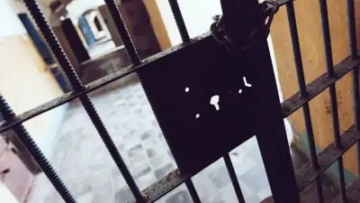 В следственном изоляторе Алматы скончался судья