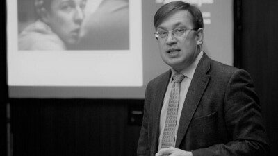 Специальную премию имени Михаила Дорофеева вручат на конкурсе для журналистов "Аманат"