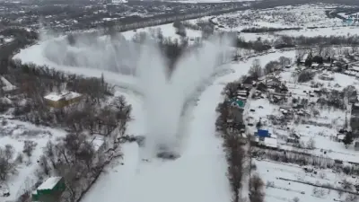 Лёд взорвали на главных реках Уральска и ЗКО 