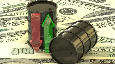 Стратегический запас нефти США рухнул до уровня 1983 года
