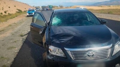 Наносившего разметку дорожника насмерть сбили на трассе в Жетысуской области