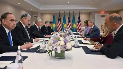 Токаев пригласил американских парламентариев посетить Казахстан