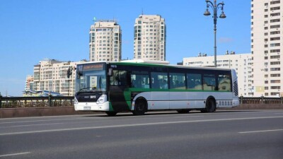 Аким Нур-Султана обратился к автолюбителям в связи с началом учебного года