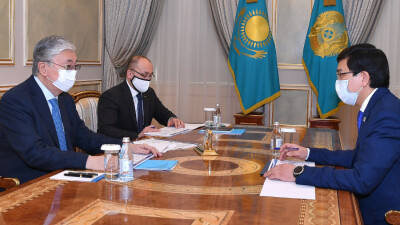 Министр образования рассказал Токаеву о мерах по восполнению знаний школьников