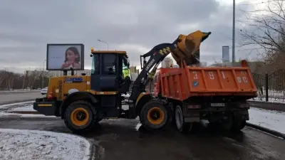 Почти 100 грузовиков снега вывезли за один день в Астане