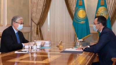 Президент принял председателя сената парламента