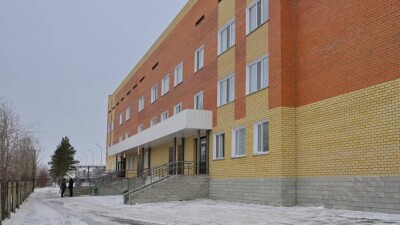 В Павлодаре открывается новый инфекционный госпиталь. Его должны были сдать ещё год назад