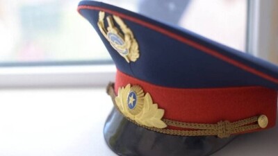 В Уральске высокопоставленного полицейского задержали по подозрению во взятке