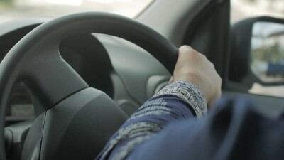 Иностранца со штрафами на 1 млн тенге задержали в Абайской области
