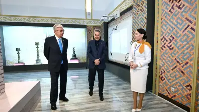 Касым-Жомарт Токаев и Гурбангулы Бердымухамедов побывали в Turkistan visit centre