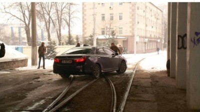 В МИД подтвердили факт дорожного инцидента с участием казахстанского дипломата в Киеве