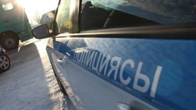 "Сын за рулём служебной машины". Полицейскому начальнику в Шымкенте грозит отстранение от должности