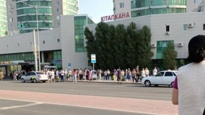 В Актобе на забастовку вышли водители общественного транспорта. Люди часами стояли на остановках