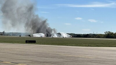 На авиашоу в Техасе в бомбардировщик времён Второй мировой войны влетел другой самолёт