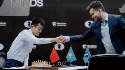 Дин Лижэнь сравнял счёт в матче за мировую шахматную корону в Астане