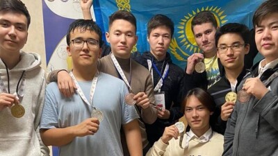 Казахстанские школьники завоевали 11 медалей на международной олимпиаде по физике
