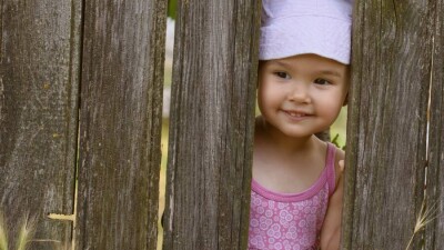 В Нур-Султане наказали сотрудников детсада, из которого дети сбежали на стройку