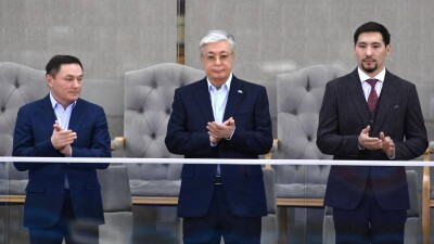 Токаев пришёл на матч по футзалу между сборными Казахстана и Нидерландов
