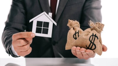 Директора фирмы в Астане приговорили к шести годам лишения свободы за мошенничество