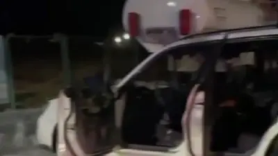 Была угроза сильного взрыва: автомобиль на газе загорелся на заправке на трассе в Актюбинской области