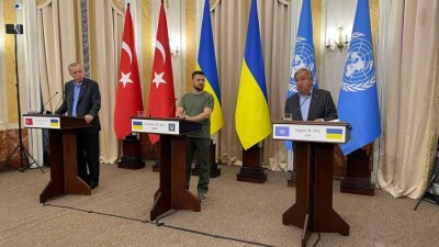 Генсек ООН во Львове: Любой потенциальный ущерб Запорожской АЭС – это самоубийство