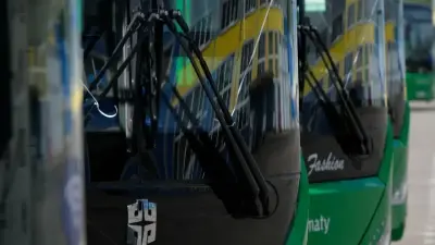 Четыре автобусных маршрута изменят схему движения в Жетысуском районе Алматы