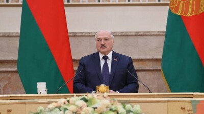 Лукашенко: Мы снесём голову любому, кто хочет нарушить мир и покой в Беларуси