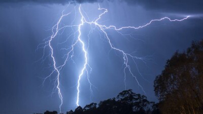 Прогноз погоды на 23 апреля: дожди и грозы ожидаются на юге и западе Казахстана, ночные морозы – на севере