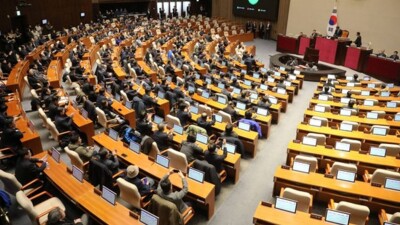 Парламент Южной Кореи объявил режим военного положения недействительным