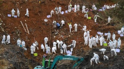 Авиакатастрофа в Китае: пассажиров и членов экипажа признали погибшими, на месте крушения взрывчатых веществ нет