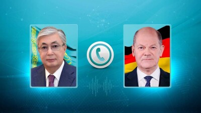 Токаев и Шольц поговорили по телефону