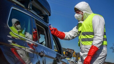 В Австрии решили ввести локдаун для невакцинированных