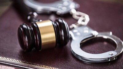 Приговор вынесли мошенникам, обманувшим 130 человек в Таразе