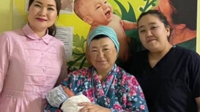 Жительница Атырау родила первого ребёнка в 52 года благодаря программе "Аңсаған сәби"