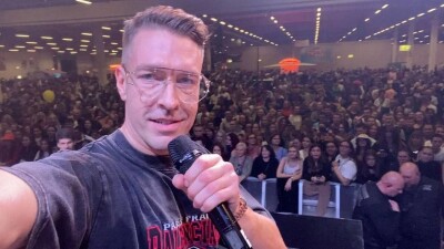 Казахстан опроверг прибытие скандального российского пикапера в Алматы