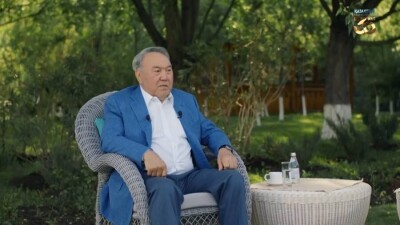 Назарбаев признался, что перенёс тяжёлую операцию на позвоночнике