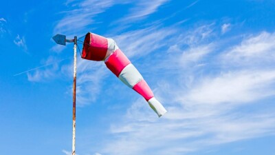 Прогноз погоды на 12 апреля: сильный ветер ожидается по всему Казахстану