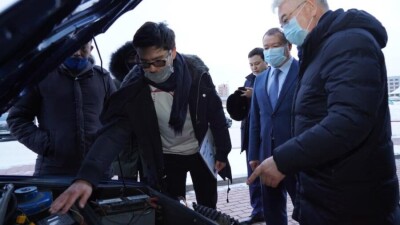Казахстанский изобретатель, финалист конкурса Илона Маска, представил прототип электромобиля