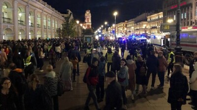 В городах России начались протесты против мобилизации