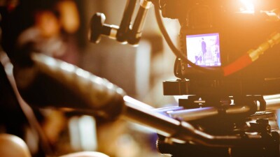 Трёх сотрудников телеканала в Актобе приговорили к семи годам за несуществующую съёмку программ