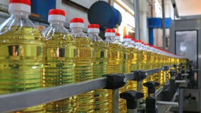 Маслозавод в Актобе отказывался поставлять подсолнечное масло торговым сетям. Антимонопольщики устранили нарушения