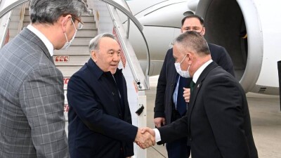 Нурсултан Назарбаев прибыл в Анталью для участия в дипломатическом форуме