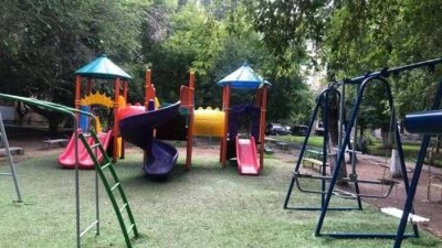 В Карагандинской области пятилетнего ребёнка ударило током на детской площадке