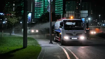 Борьбу с комарами и гнусом начали в Астане. Жителей просят закрывать окна по ночам