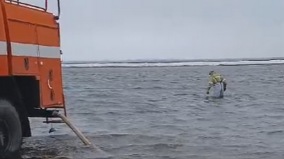 Работу аэропорта возобновили в Актобе после затопления взлётной полосы