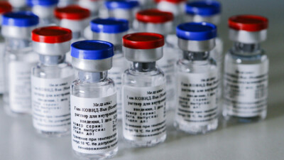 Туркменистан первым в Центральной Азии зарегистрировал вакцину "Спутник V"