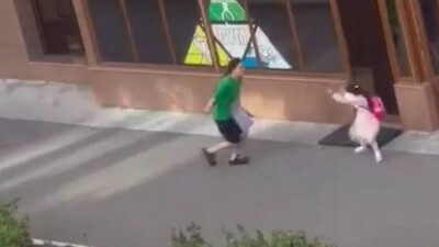 В полиции Астаны прокомментировали избиение 5-летней девочки на улице